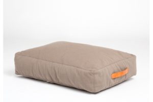 Coussin moderne pour chien
