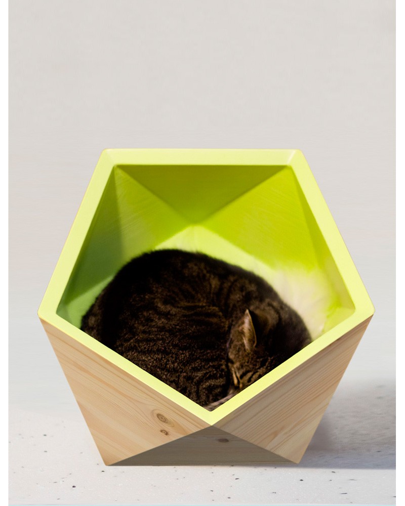 GEOBED – Bois de bouleau – Niche design pour chat