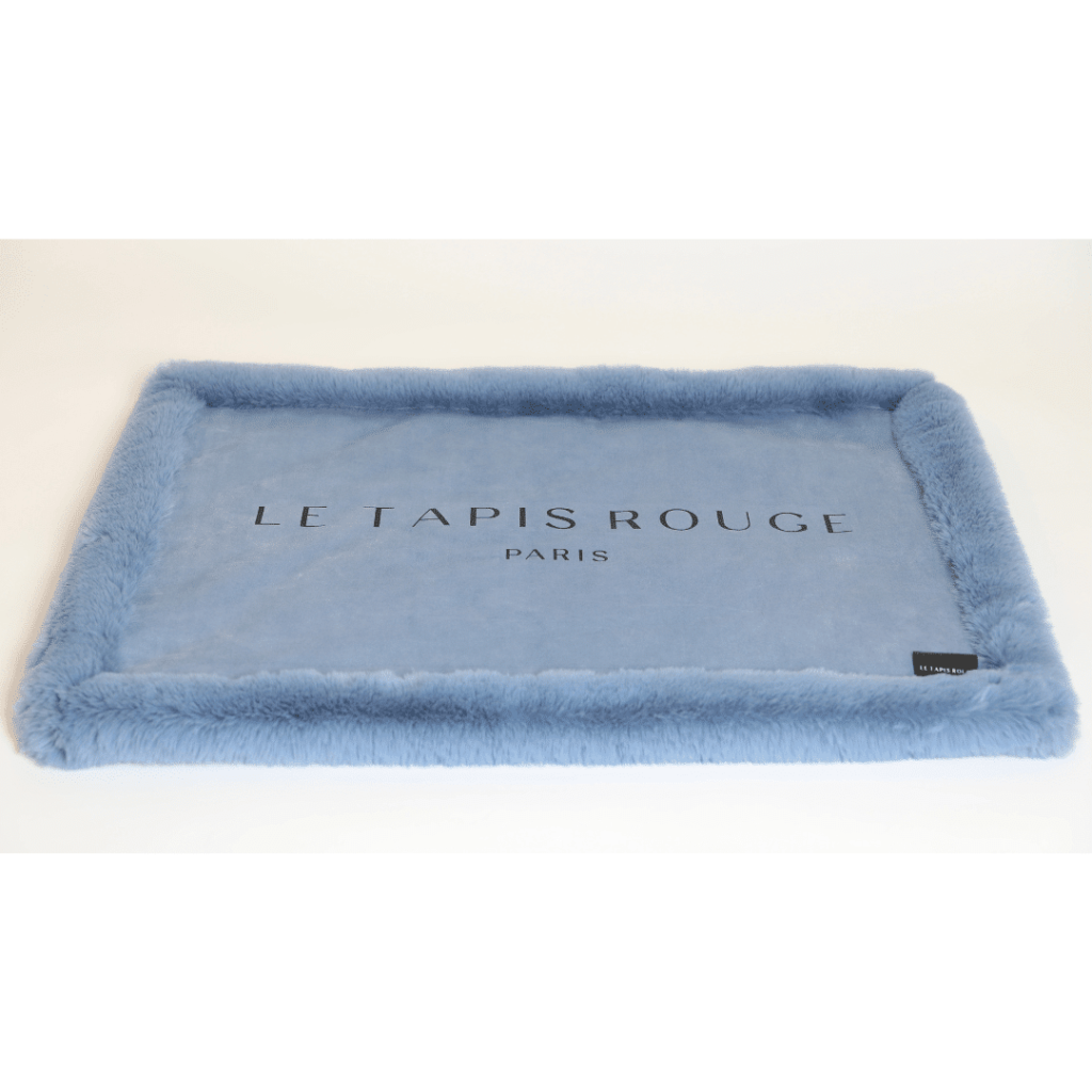 tapis rouge paris fourrure synthetique vegan